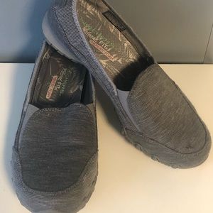 *SOLD*Sketchers relaxed fit air cooled memory foam